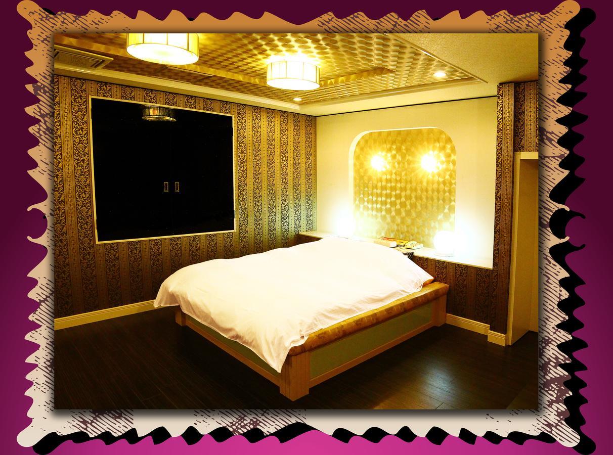 Kyoto Hotel Crown (Adults Only) Zewnętrze zdjęcie